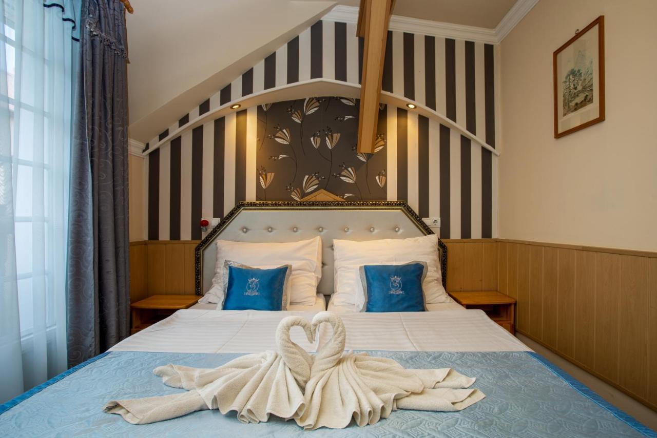 Illes Hotel Szeged Ngoại thất bức ảnh